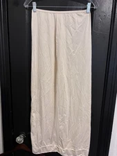 Vintage Wondermaid 37” Beige Half Slip 4918 Size Small