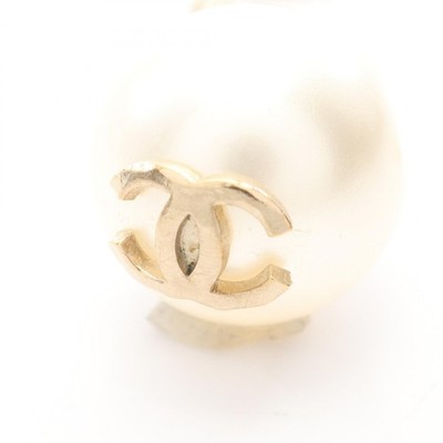 CHANEL COCO Mark Pierced earrings Gold Plated Artificial  display picture 3