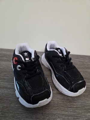 Adidas x Hello Kitty Kinderschuhe Schuhe Sneaker Astir