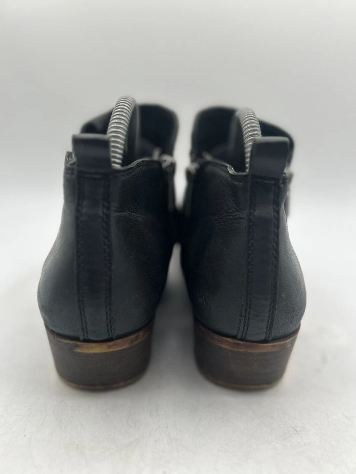 Lucky Brand Basel Women's Sz 9.8 Black Leather Pull On Side Zip Block Heel Boot - Image 3 of 4