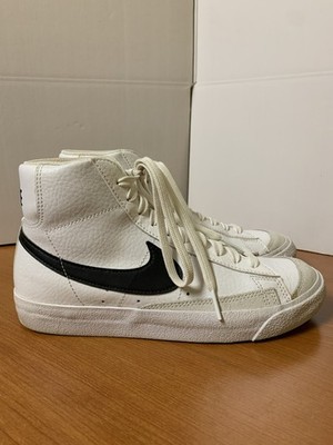 Nike Blazer Mid 77 White Black Leather Shoes Size 5.5  (Grade School)