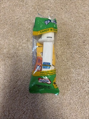Star Wars Stormtrooper PEZ Dispenser In Green Package Sealed