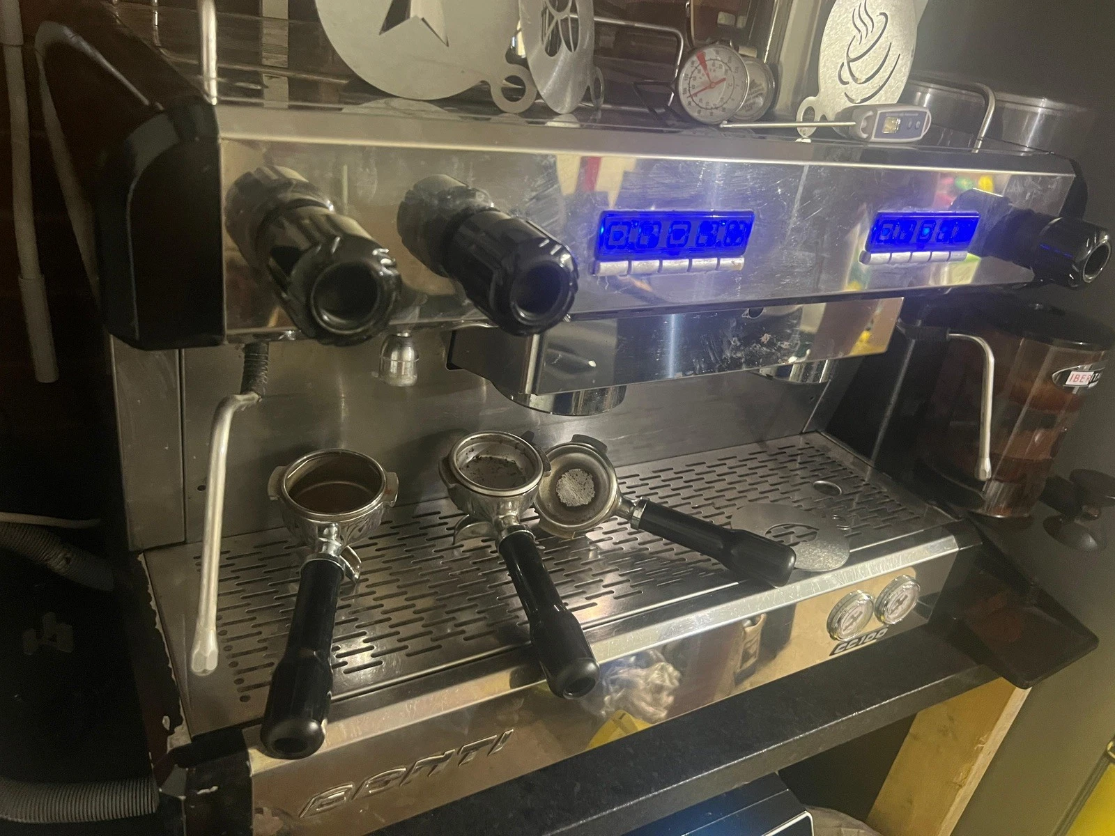 CONTI CC100 2 GROUP COMMERCIAL COFFEE MACHINE READ DESCRIPTION
Opens in a new window or tab
