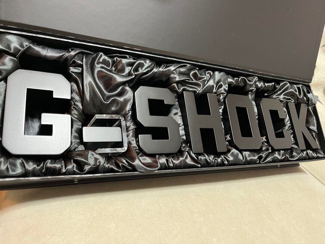 New CASIO G-SHOCK Limited edition Authentic Mr-G Novelty New CASIO G-SHOCK Limited edition Authentic Mr-G Novelty