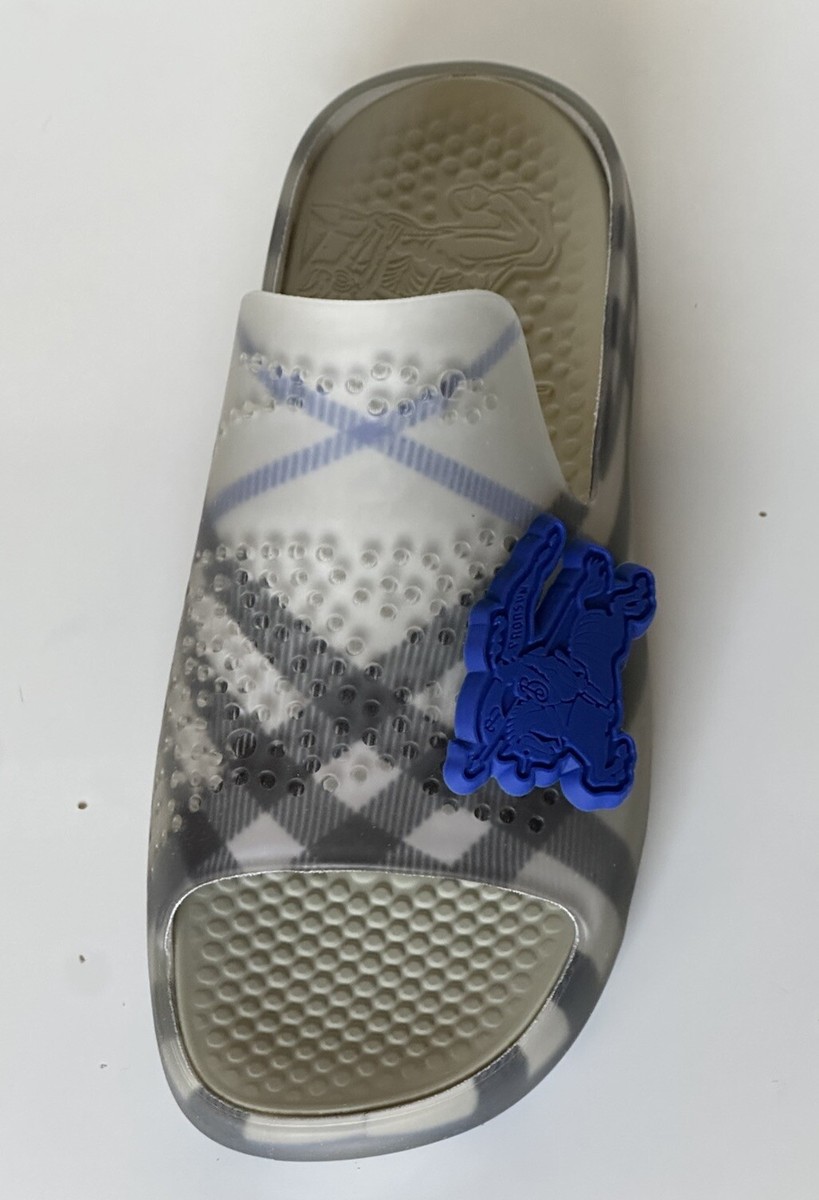 Burberry Mens Stingray Rubber Lichen IP Check Sandals 11 (44  display picture 3