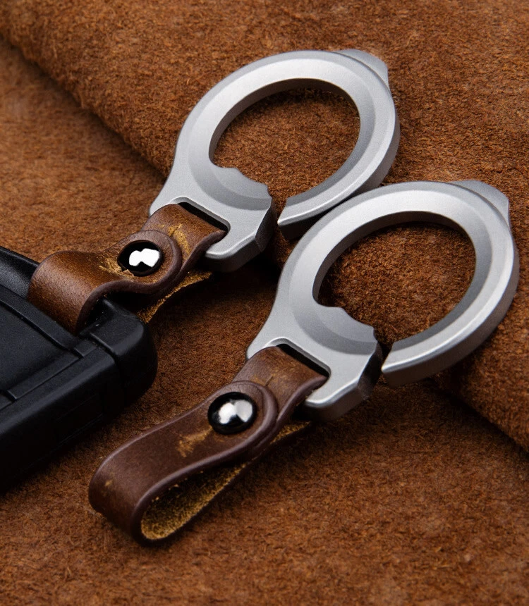 EDC 1 PC Pequeño Llavero de Aleación de Titanio Abridor de Botellas Prybar con Correa de Cuero Foto 4 de 4