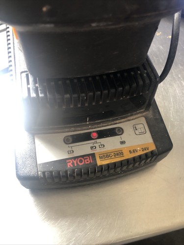 Caricabatteria Ryobi MSBC-2400 9,6 V-24 V Ni-Cd tipo scorrevole solo BPS-2420 - Foto 3 di 5