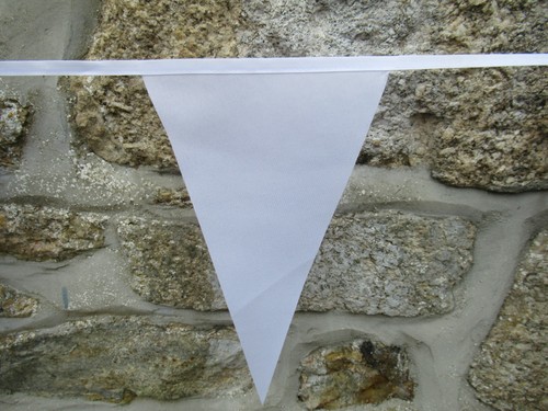 Claret dreieckige farbige Flagge Polyester Wimpelkette - Premium Qualität - Bild 40 von 43