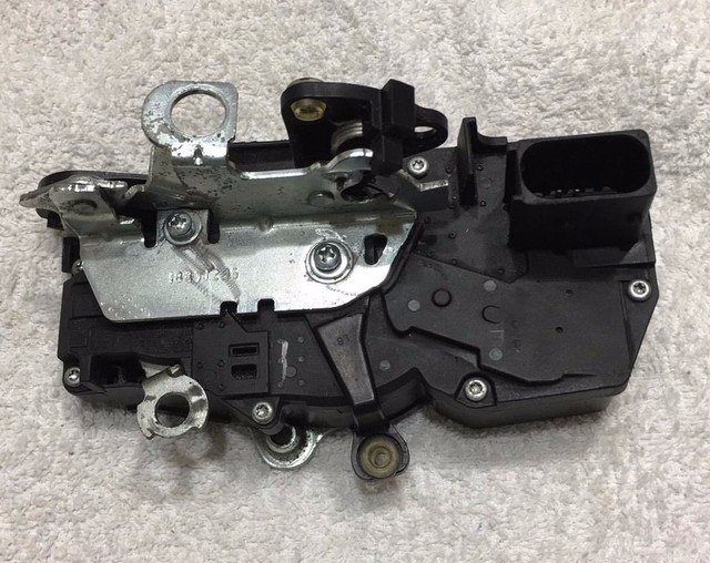 LIFETIME WARRANTY Saturn SKY Pontiac Solstice Door Lock Actuator LEFT