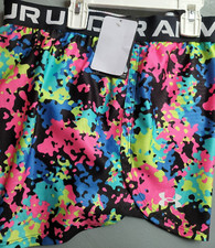 Girls Youth Under Armour Shorts NEW Splash Size XL