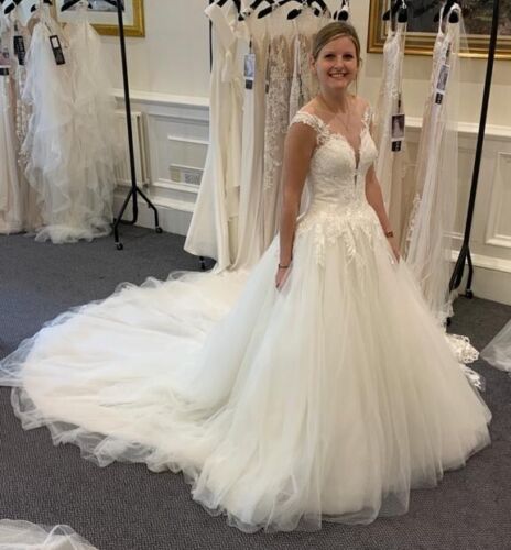 Randy Fenoli "Cherie" wedding dress size 14 RRP £2,300 - Picture 9 of 11