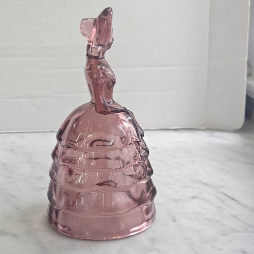 Vintage Summit Art Glas Lady Melanie Puppe Cranberry Farbe Southern Belle 7,5 Zoll - Bild 4 von 6