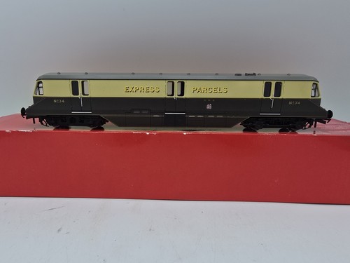 #6289 Hornby R2876 GWR Dieseltriebwagen "Express Pakete". | Condition: Used