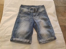 Women's Wanna Betta Butt YMI Brand Cute Denim Shorts Size 3 Juniors Cuffed Hems.