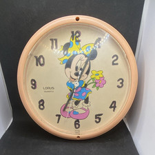 Lorus Quartz Minnie Mouse Disney Collectible Wall Clock Vintage Cartoon Decor