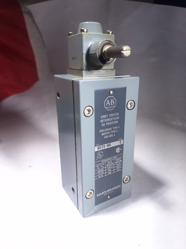 ALLEN BRADLEY 802X-A4 SER. C GEFAHRENSTELLENGRENZSCHALTER 802XA4 - Bild 2 von 3