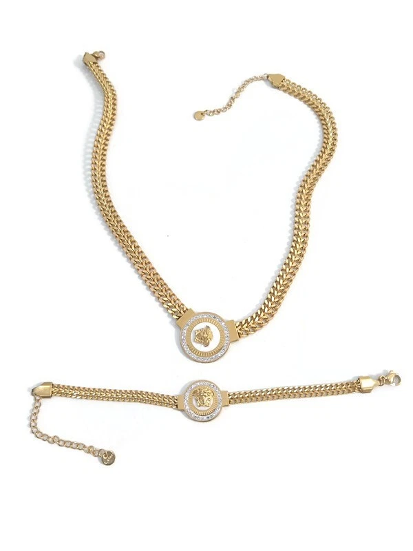Versace Set Gioielli Composto da Collana E Bracciale Caratterizzato da Elegante