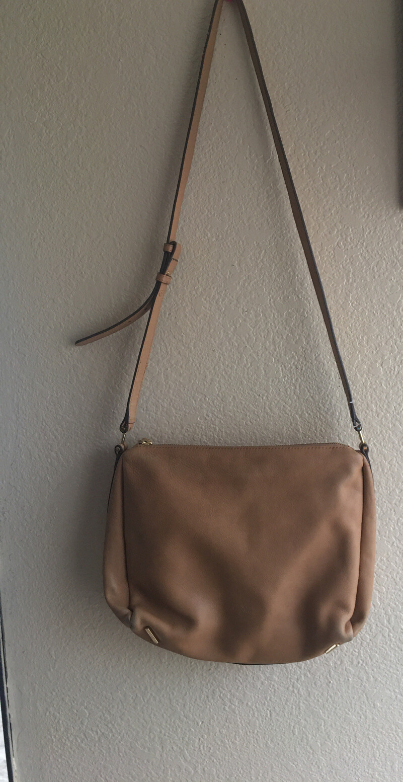 vince camuto rizo crossbody