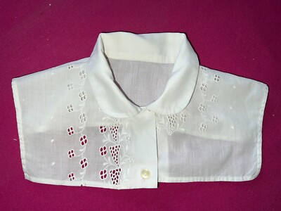 Beautiful retro marshmallow collar, 1950s cotton and embroidery