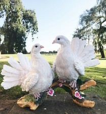 Two White Doves Ornament - Figure -  Statue - Resin Bird Garden Ornament