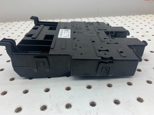 2018-2021 MERCEDES-BENZ SPRINTER 3500 XD 3.0L DIESEL FUSE RELAY BOX OEM - Picture 5 of 10