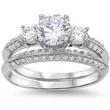 Round-Cut Cubic Zirconia Bridal Set .925 Sterling Silver Ring