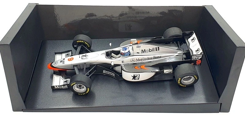 Minichamps 1/18 Scale MC31522A F1 McLaren-Mercedes MP4/12 1997 - M.Hakkinen - Image 4 of 4