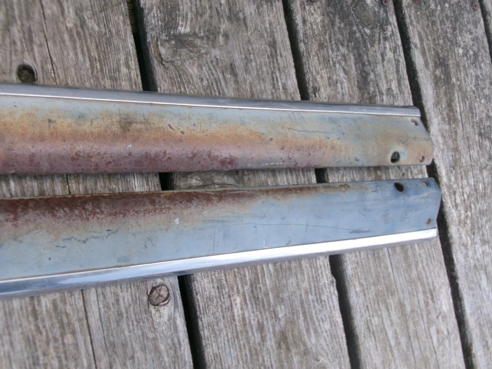 Chevrolet Bel Air 1950 1951 1952 techo rígido convertible Dood adorno par de molduras Foto 2 de 4