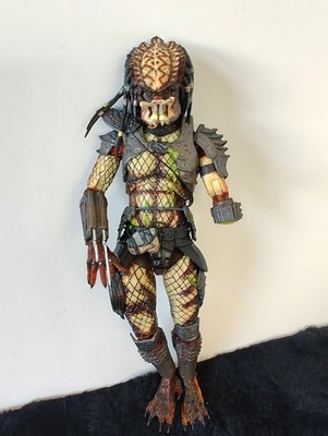 NECA Predator 2 - Ultimate Battle-Damaged City Hunter Action Figure