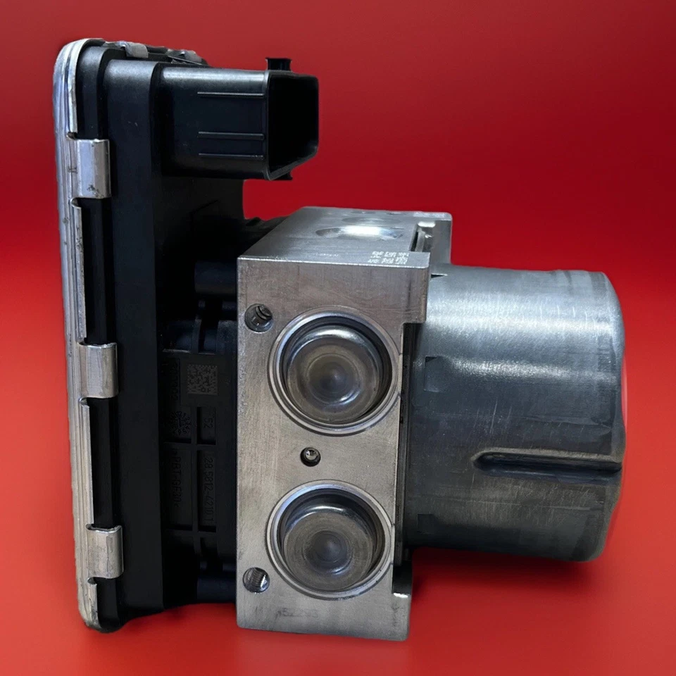 Módulo de bomba de freno ABS reacondicionado 2020-2022 Mazda CX-30 | DGJ1 43 7A Foto 4 de 4