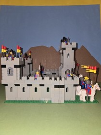 LEGO Castle 6080 King's Castle 100% Complete w/ Instructions