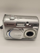 Fujifilm FinePix A Series A210 3.2MP Digital Camera - Silver