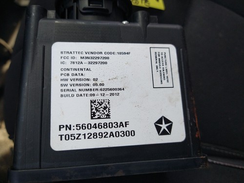 CHRYSLER/DODGE/JEEP WIRELESS IGNITION NODE RECEIVER MODULE P/N 56046803AF - Picture 15 of 17