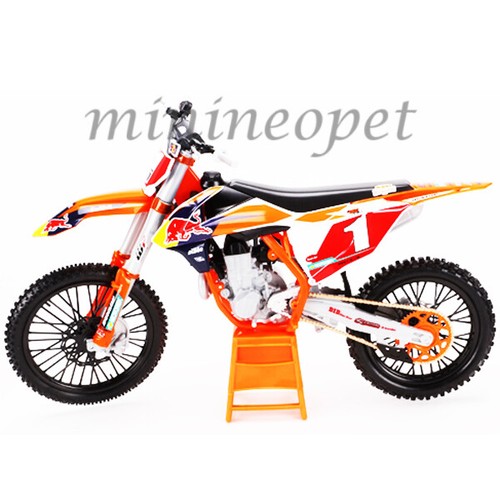 MAISTO 32227 BD RED BULL RACING KTM 450 SX-F DIRT BIKE 1/6 #1 RYAN DUNGEY - Picture 2 of 2