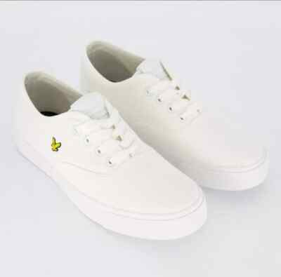 Lyle & Scott White Canvas Unisex Sneakers Women 9 Men 7.5  Minimalist Timeless