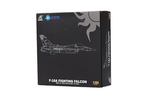 1:400 JC Wings Japan Airlines JA731J B777-300ER Diecast Aircraft