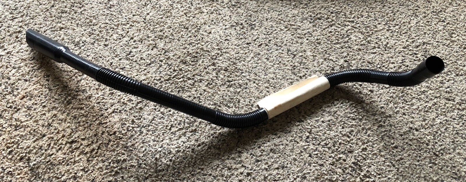 Detroit Diesel Breather Tube / Crank Case Vent Line A9060181712 for