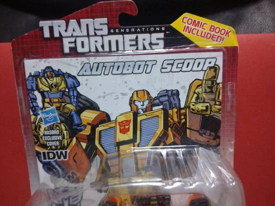 Extremely rare Unopened Transformers Generations Autobot Scoop - Image 2 of 4