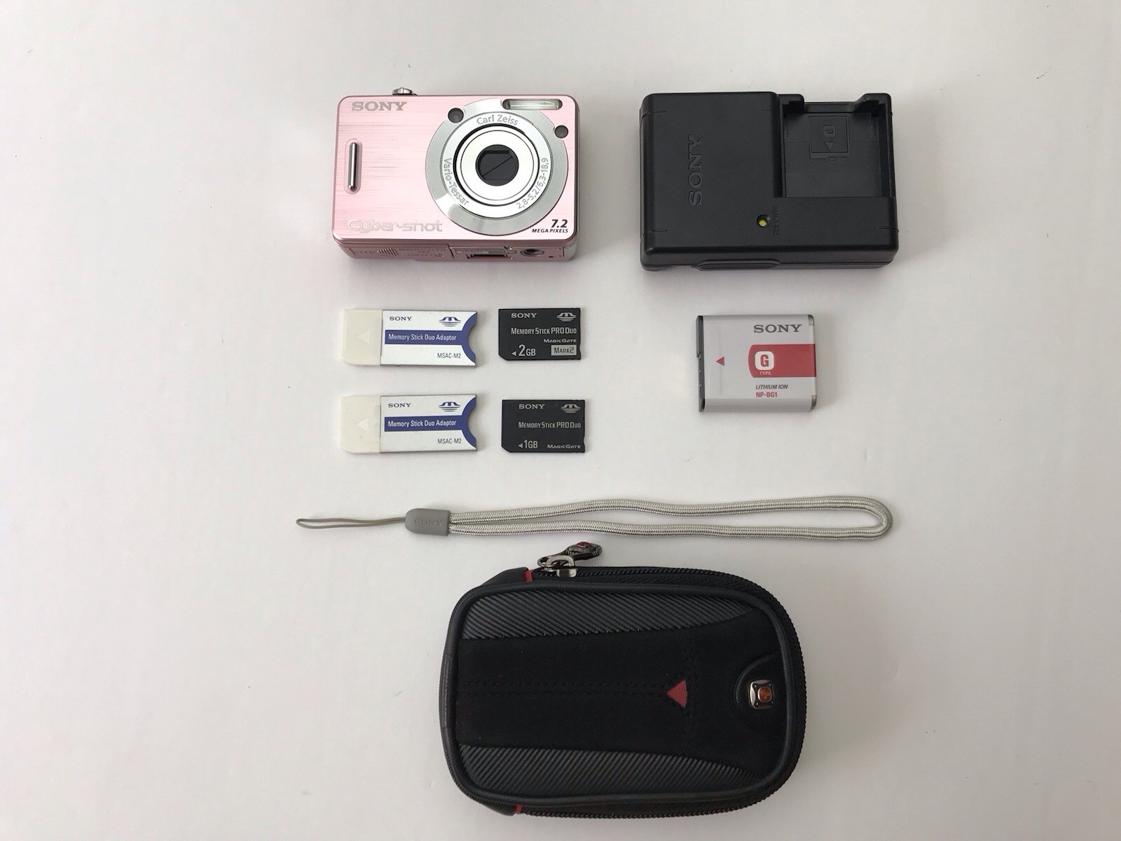 Sony Cyber-Shot DSC-W55 7.2MP Digital Camera Pink w/3x Zoom Bundle Tested