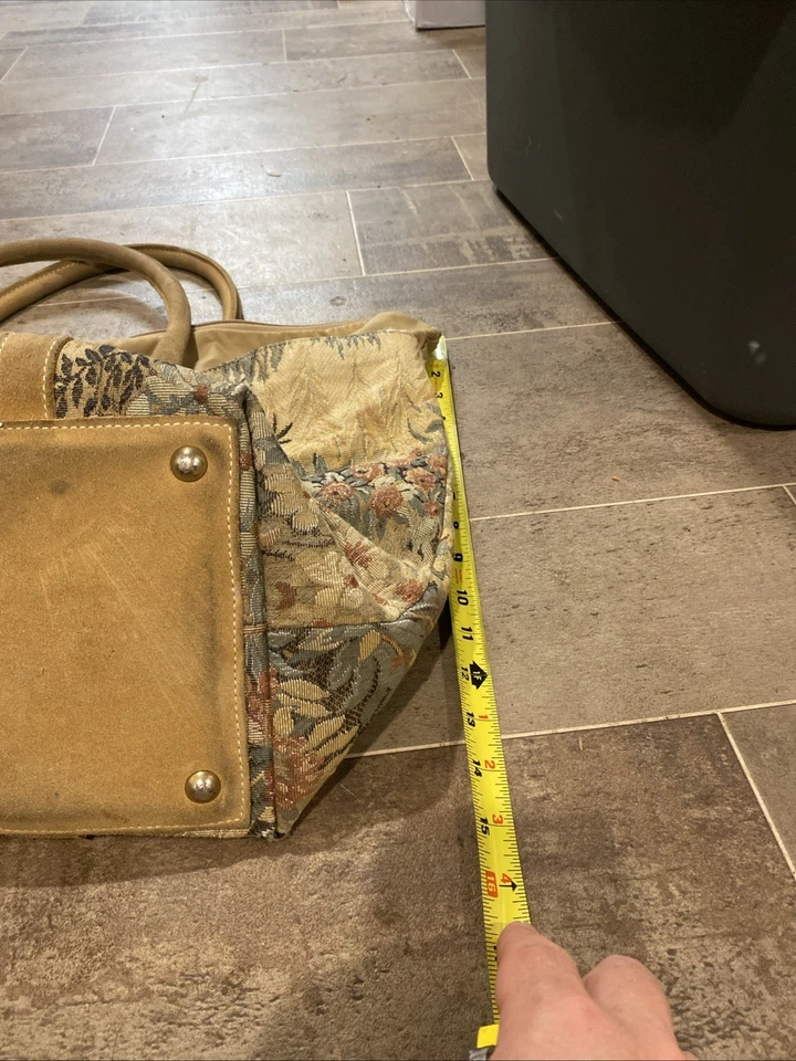 VINTAGE FRENCH LUGGAGE CO Floral Paradise SUEDE TAPESTRY 22” Doctor Style Tote - Image 3 of 4