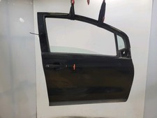Porte avant et accessoires Toyota YARIS II