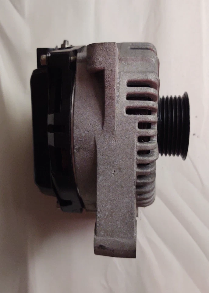 Alternador 2002-2005 Ford Explorer 4.6L v8 4WD 2WD AWD 130 AMP - Imagem 4 de 4