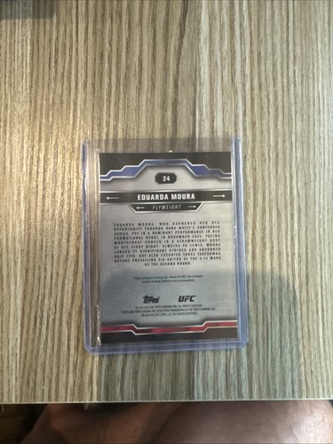2025 Topps Chrome Sapphire UFC - Eduarda Moura RC #24 - Picture 7 of 7