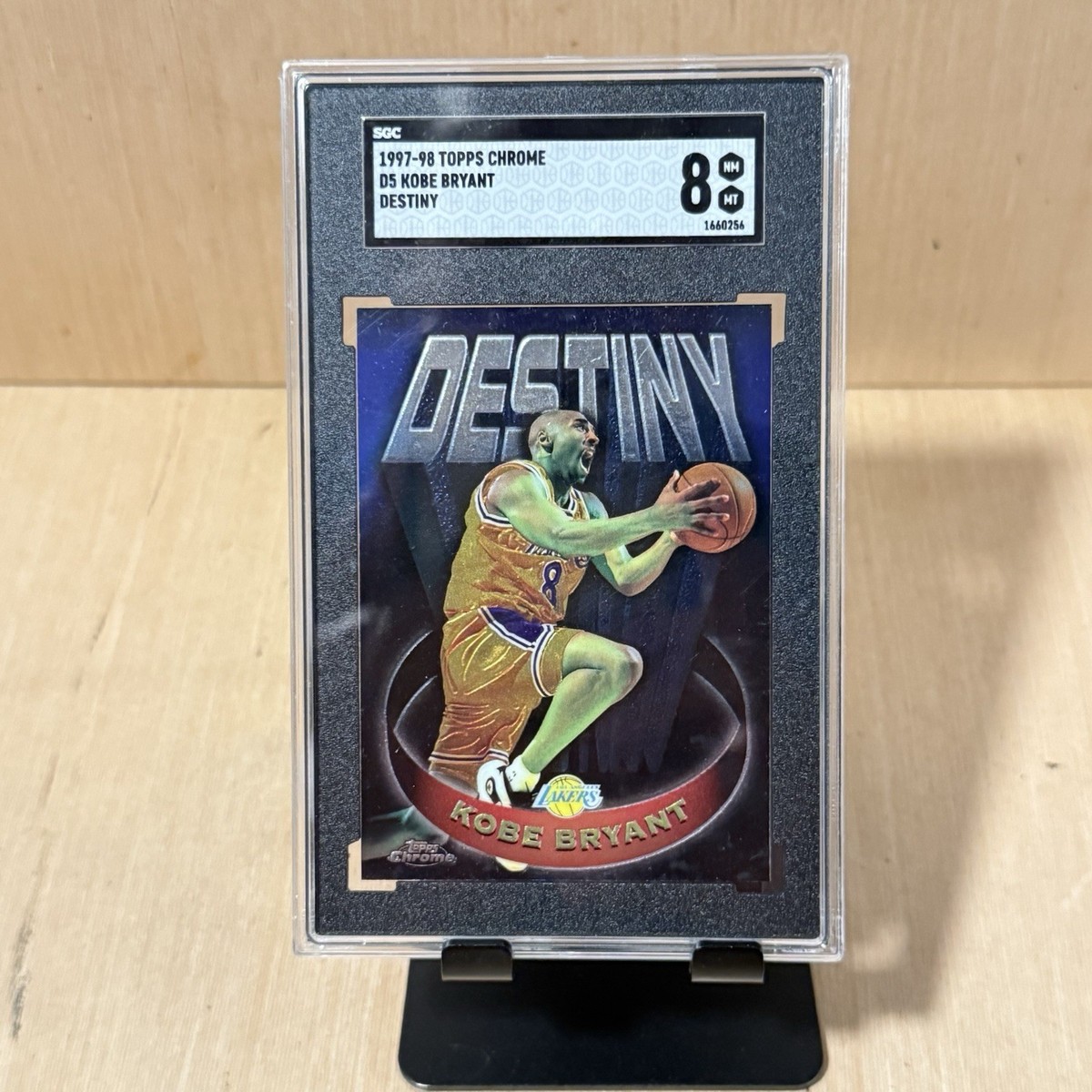 Kobe Bryant 1997-98 Topps Chrome D5 Destiny SCG 8 NH-MT Los 