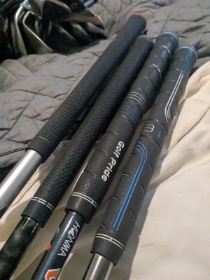 ARIZONA FREEDOM ③ 4 right hybrids.Srixon ZX,honma tw747,callaway apex