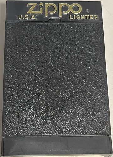 ZIPPO 2001 50 YEARS & GLOWING STRONGER 1932-1982 SATIN CHROME UNFIRED N BOX X118 - Picture 4 of 5