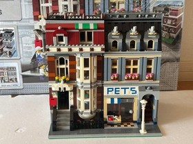LEGO Creator Expert Pet Shop 10218 Modular Building Retired w/Box Used Japan
