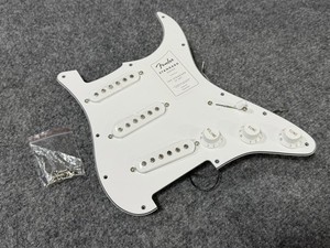 Fender Standard Stratocaster Loaded Pickguard ~ White SSS MII ~ Ceramic Pickups