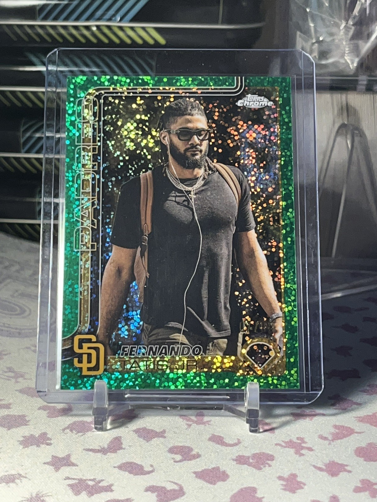 Fernando Tatis Jr. 2025 Topps Chrome #159 Image Variation GREEN /99 Padres