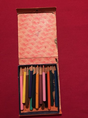 Estuche a presión vintage lápices de colores Sunset, con 18 lápices, excelentes gráficos y colores - Imagen 3 de 3
